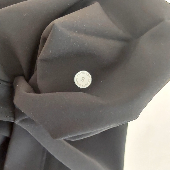 Lululemon On The Fly Crop Pants - Picture 8 of 14